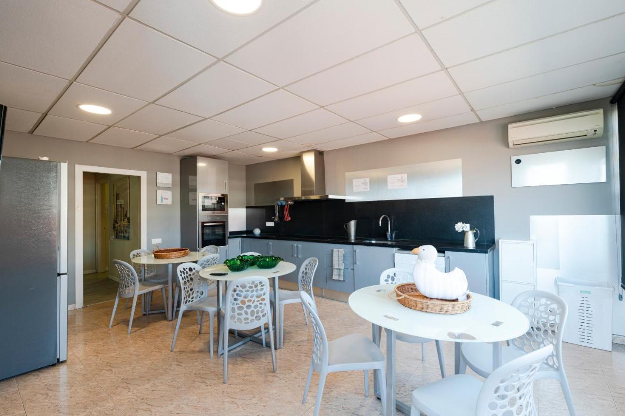 Ar Residencia Estudiantil Barcelona Exteriör bild